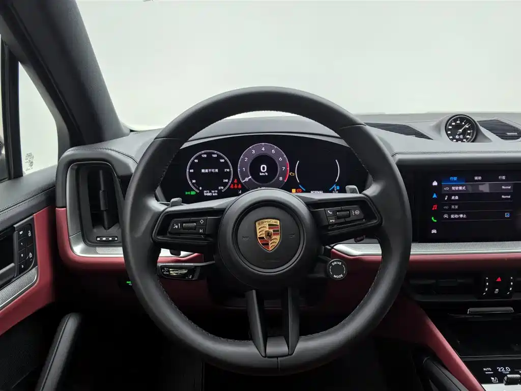 Porsche Cayenne 2025 — фото 11