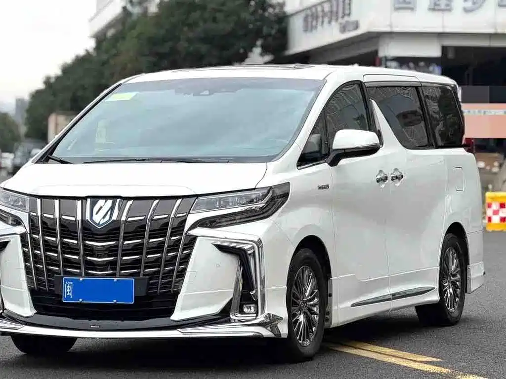 Toyota Alphard 2021