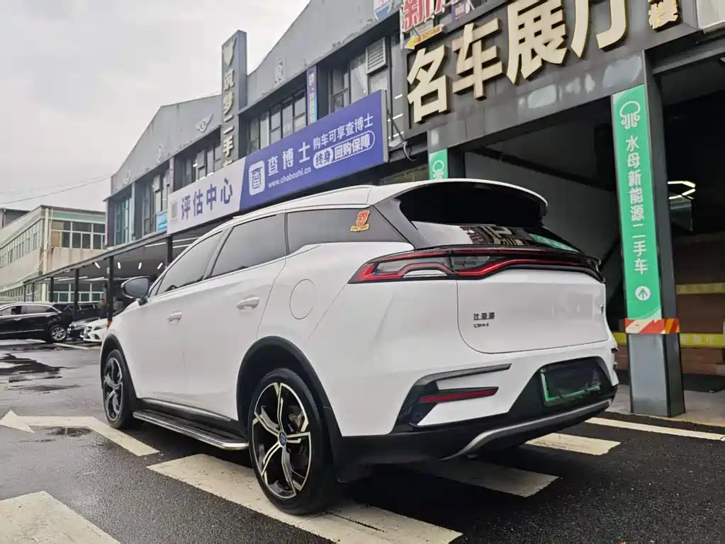BYD Tang New Energy 2022 — фото 9