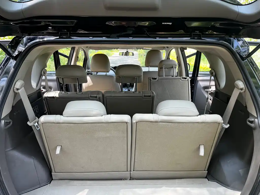 Toyota Verso 2017 — фото 16