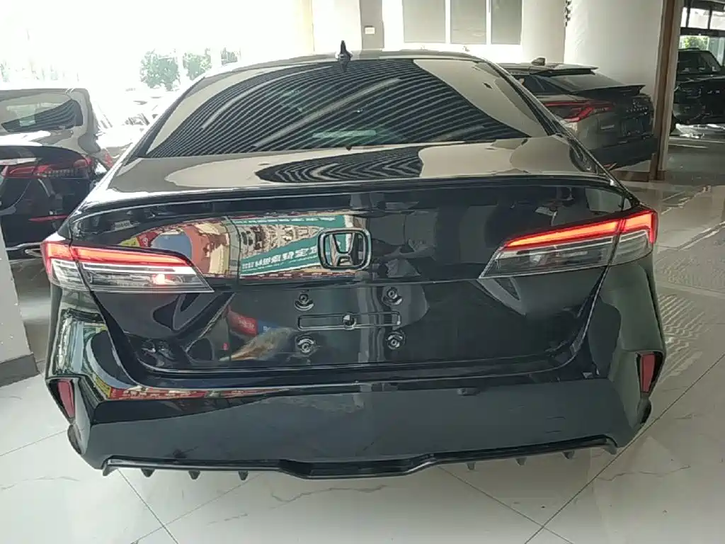 Honda Inspire 2024