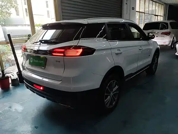 Geely Boyue 2020