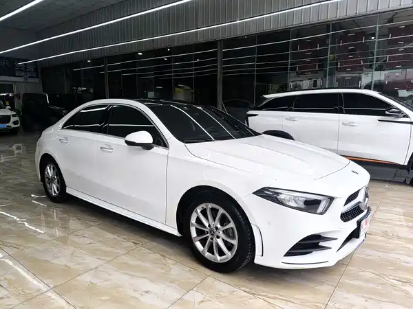 Mercedes-Benz A-Class 2021