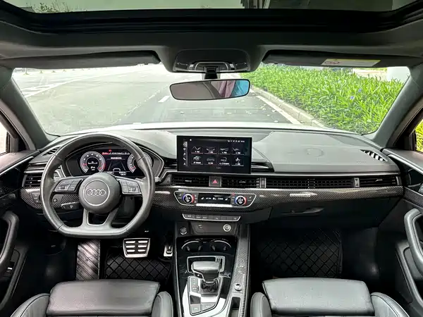 Audi A4L 2022