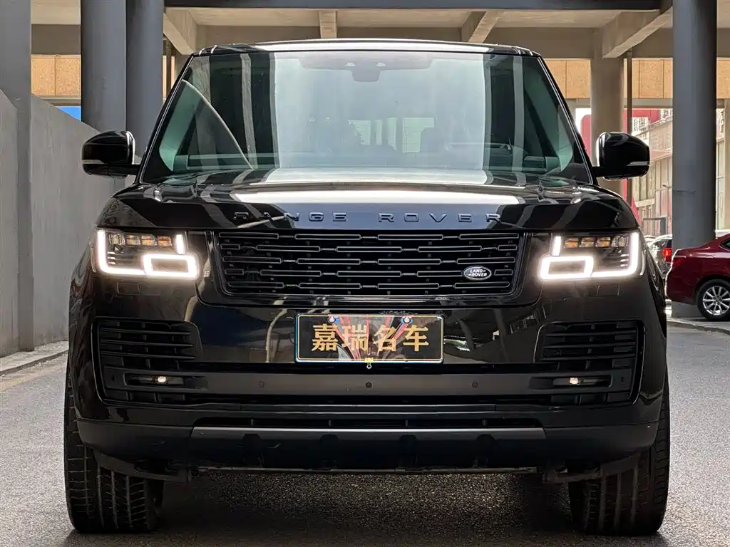 Land Rover Range Rover 2020 — фото 2