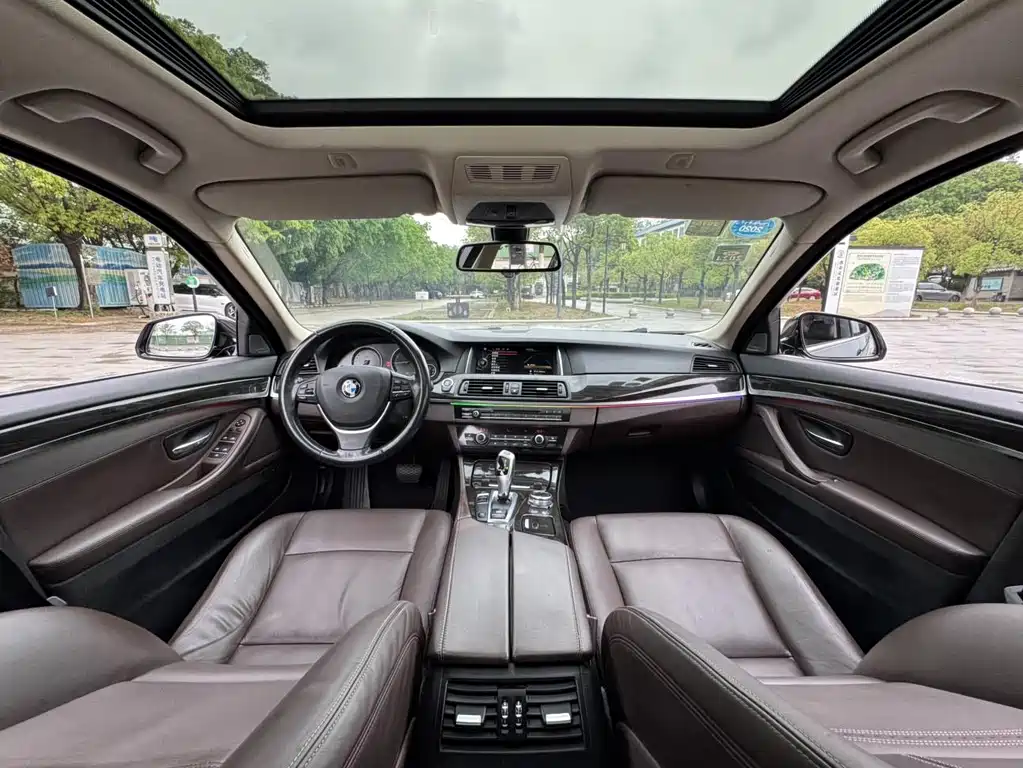 BMW 5 Series 2016
