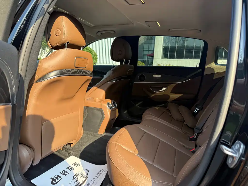 Mercedes-Benz E-Class 2018