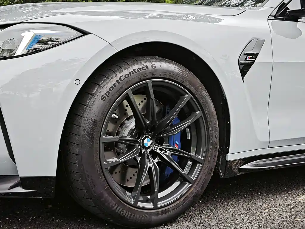 BMW M4 2024 — фото 8