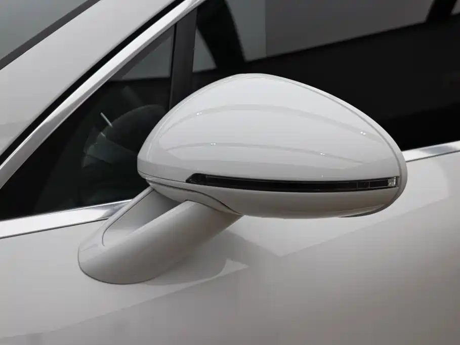 Porsche Macan 2023 — фото 29