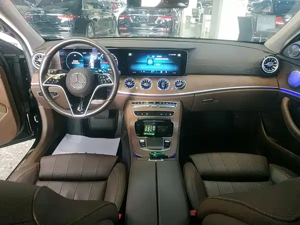 Mercedes-Benz E-Class New Energy 2022