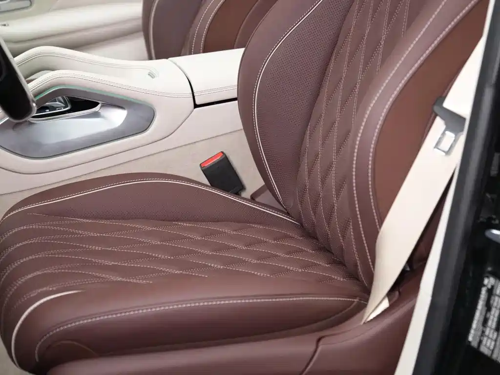 Mercedes-Benz GLS — фото 21