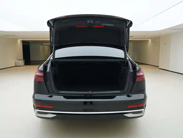 Audi A6L 2020