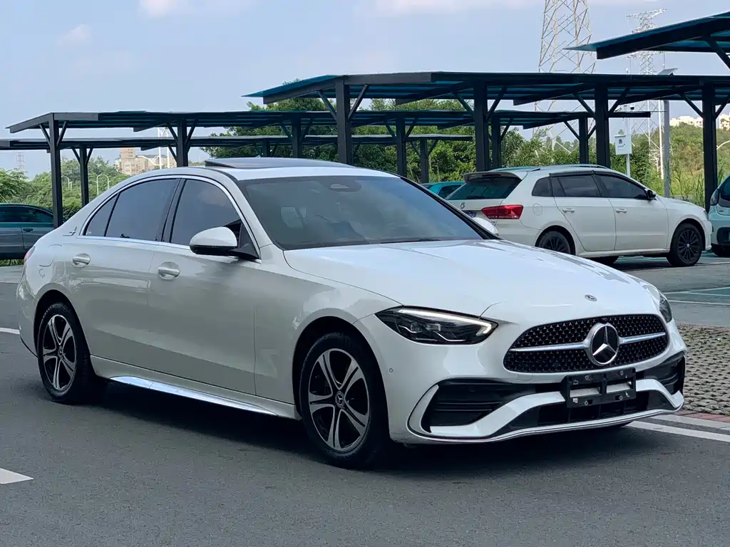Mercedes-Benz C-Class 2022 — фото 2