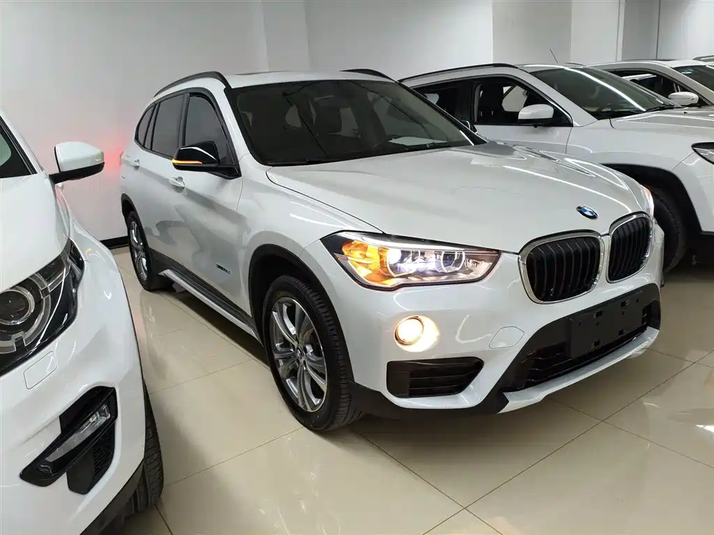BMW X1 2017 — фото 22
