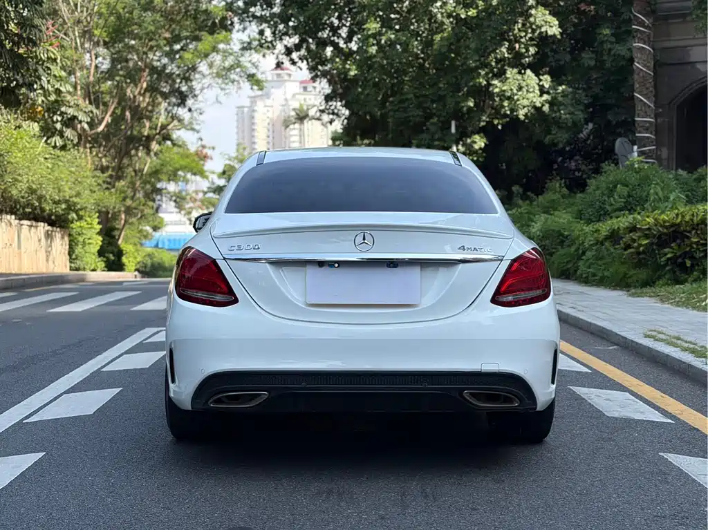 Mercedes-Benz C-Class 2018 — фото 15