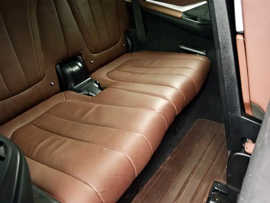 BMW X7 2021 — фото 13