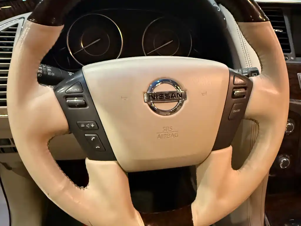 Nissan Patrol 2017 — фото 13