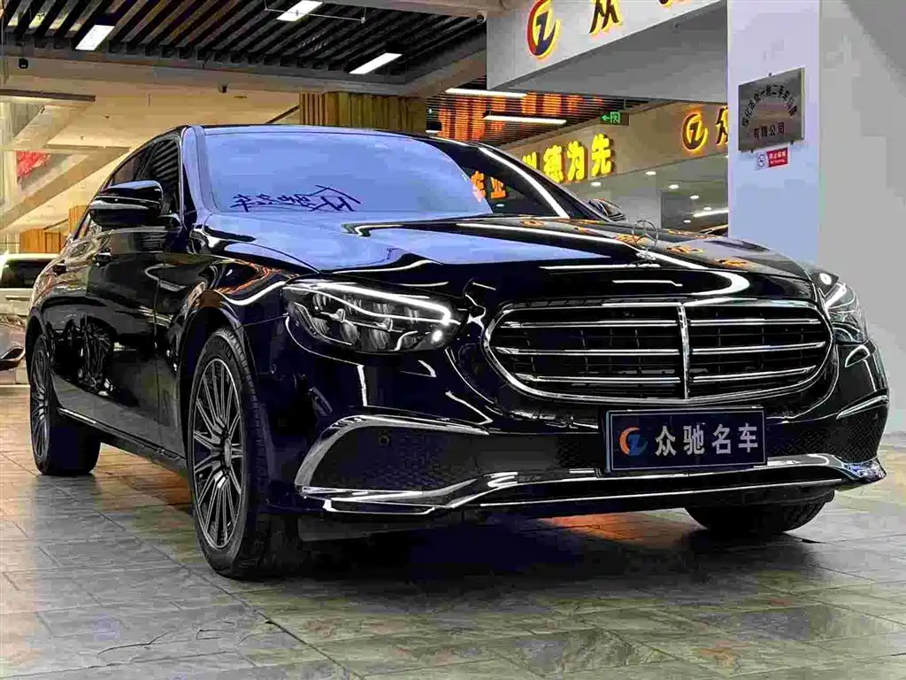 Mercedes-Benz E-Class 2017 — фото 1