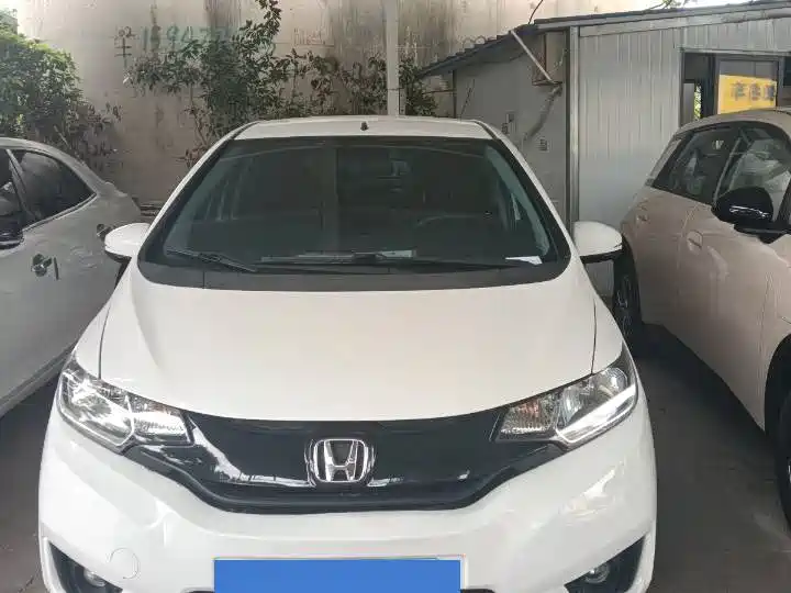 Honda Fit 2015