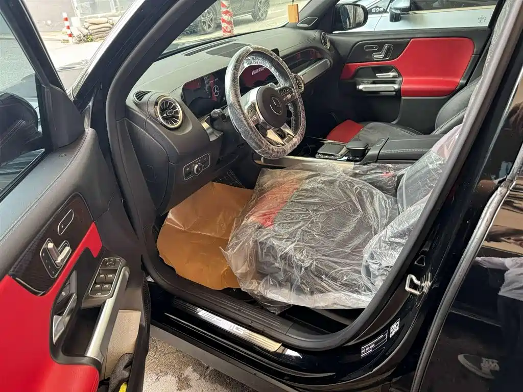 Mercedes-Benz GLB AMG 2021 — фото 10