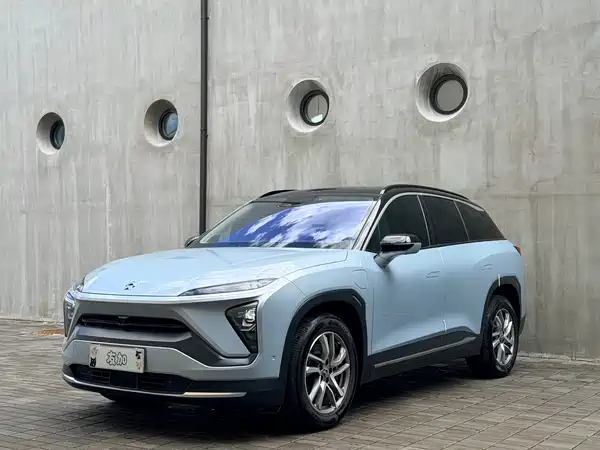 NIO ES6 2021