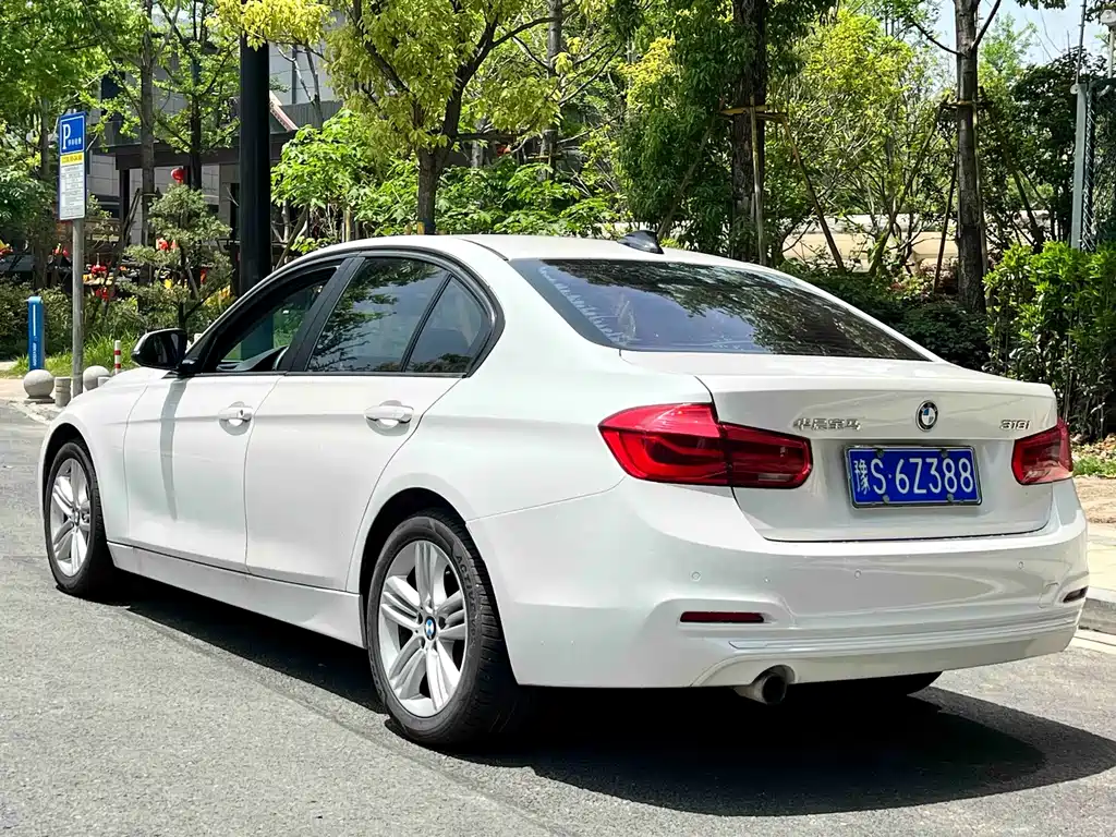 BMW 3 Series 2017
