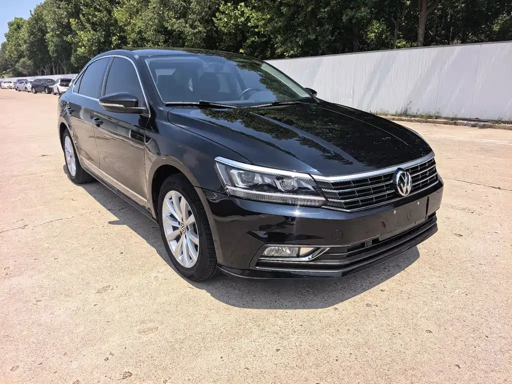 Volkswagen Passat 2019 — фото 3