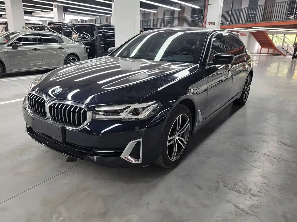 BMW 5 Series 2023