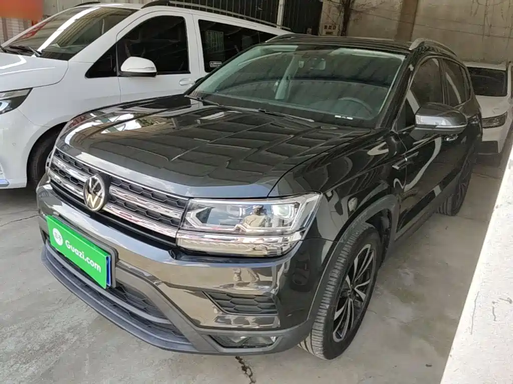 Volkswagen Tharu