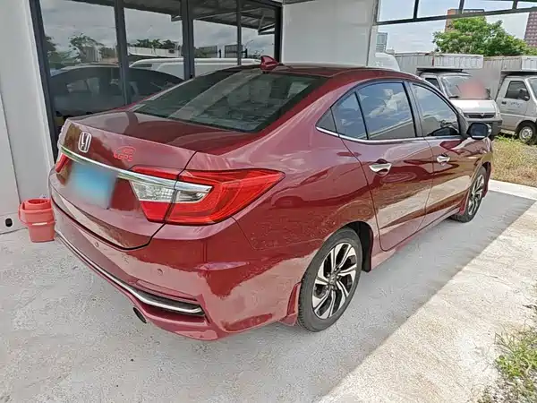 Honda Crider 2017