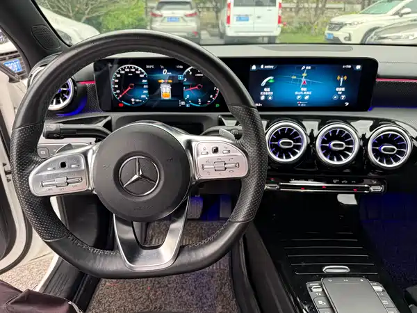 Mercedes-Benz A-Class 2021