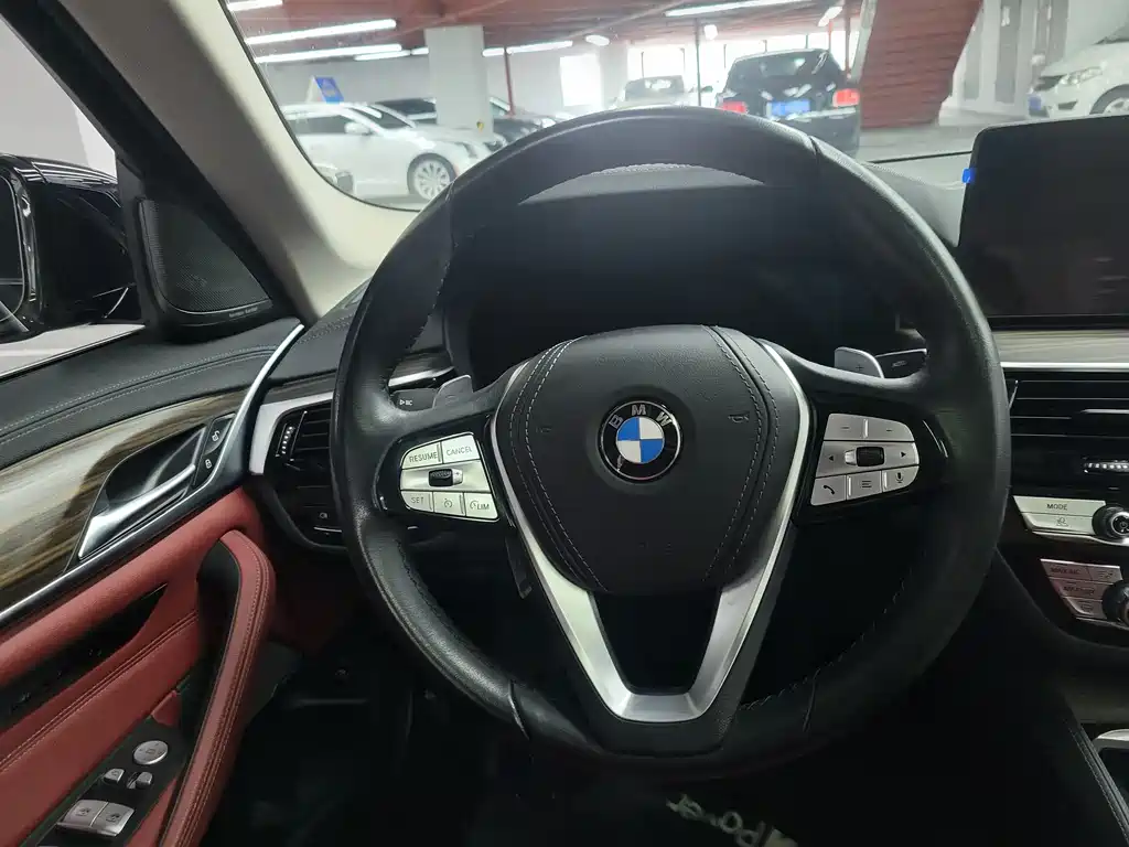 BMW 5 Series 2023