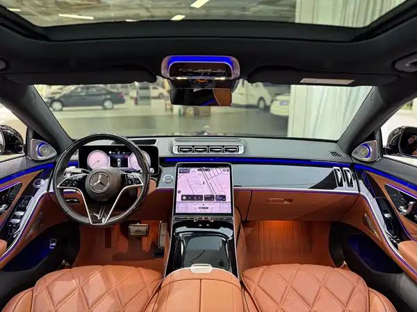 Mercedes-Benz Maybach S-Class 2024