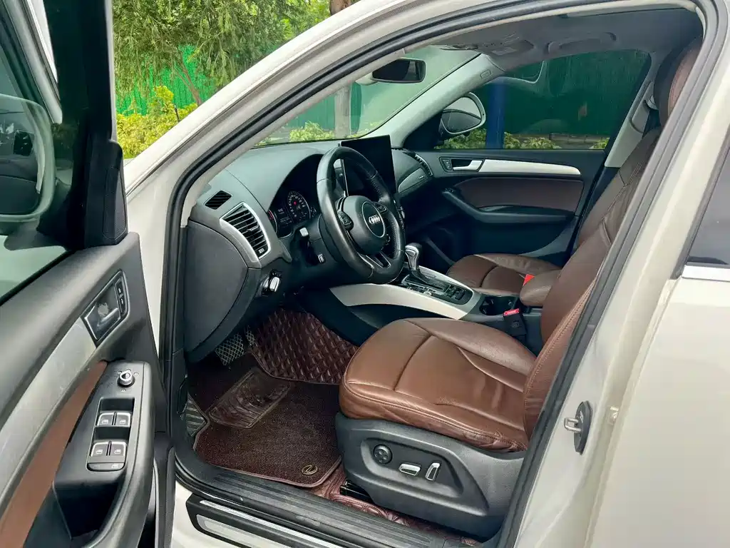 Audi Q5 2015