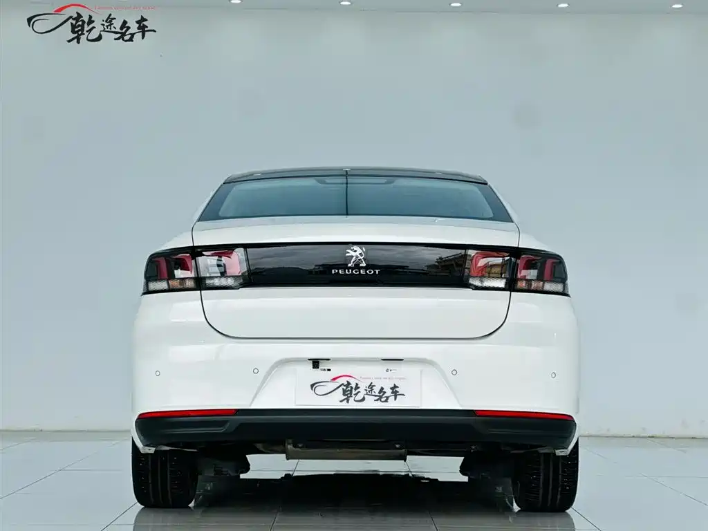 Peugeot 308 2017 — фото 6