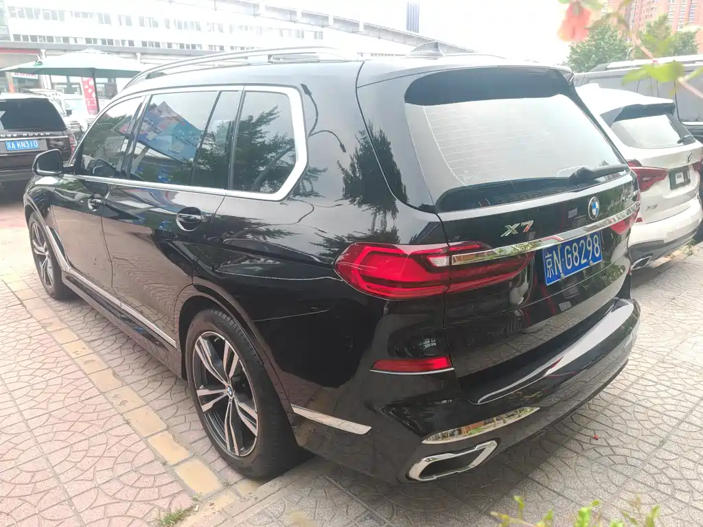 BMW X7 2022 — фото 4