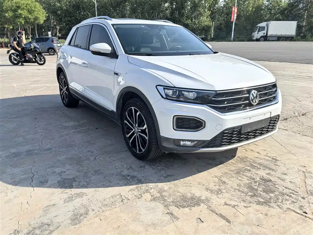 Volkswagen T-Roc 2019 — фото 3