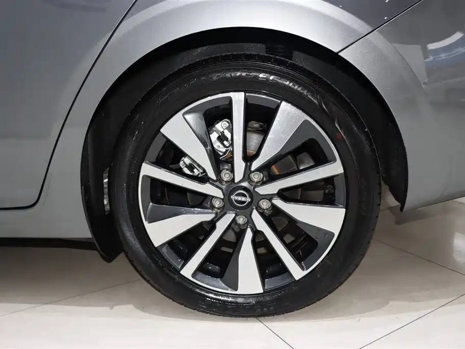 Nissan Sylphy 2023 — фото 16