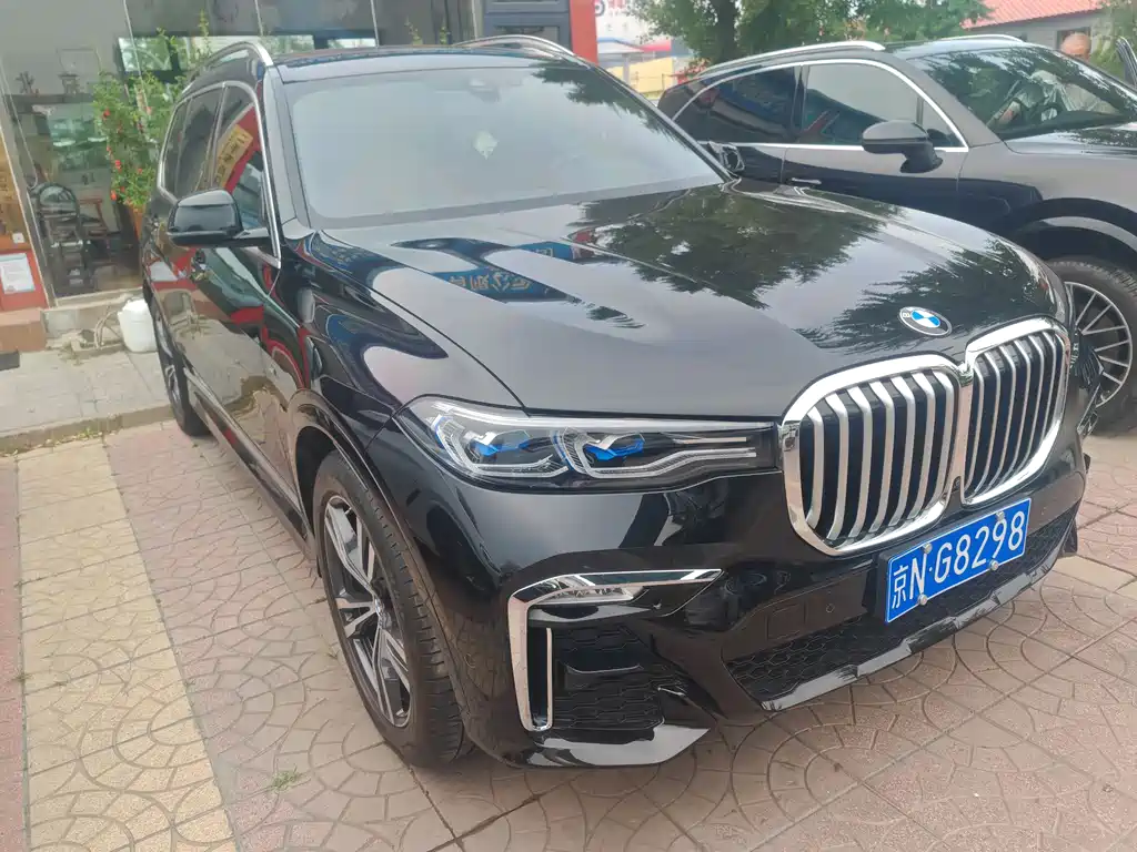 BMW X7 2022 — фото 3