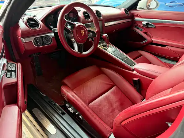Porsche 718 2018