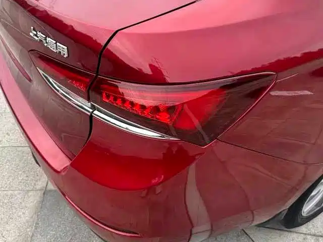 Buick Excelle 2018 — фото 17