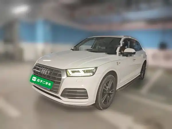 Audi Q5L 2019