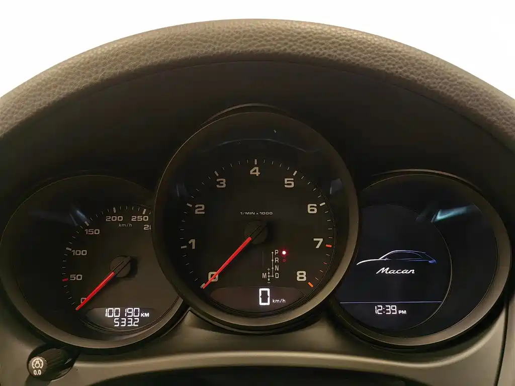 Porsche Macan 2020 — фото 15