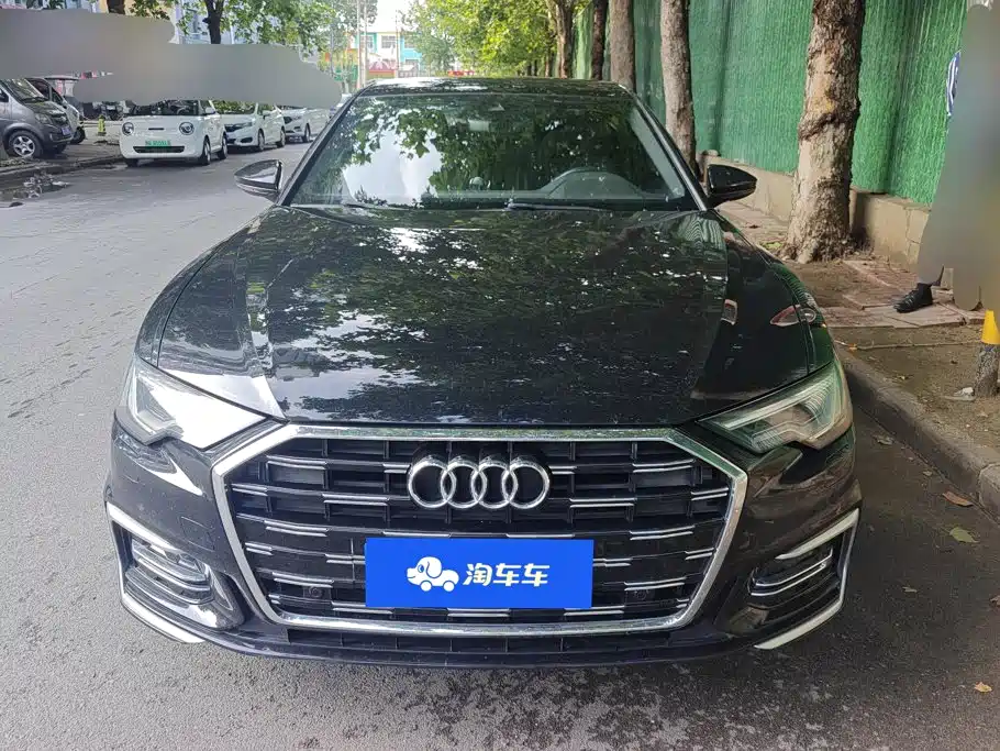 Audi A6L 2022