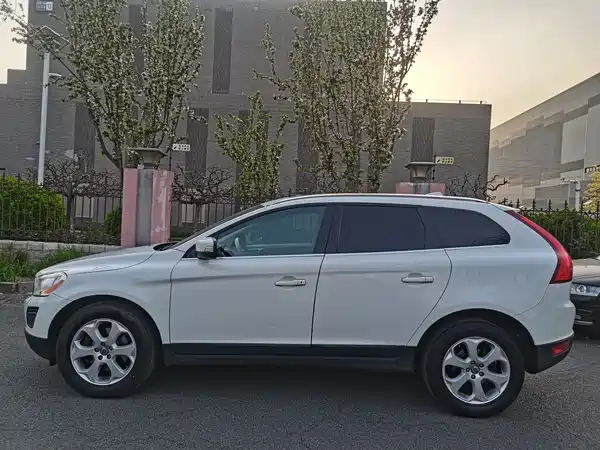 Volvo XC60 2012