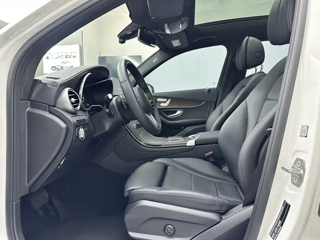 Mercedes-Benz GLC 2023 — фото 10
