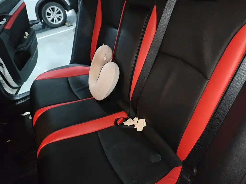 Honda Civic 2018 — фото 15