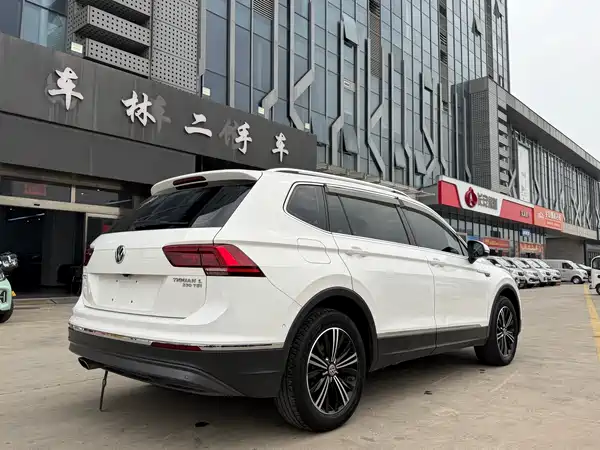 Volkswagen Tiguan L 2018