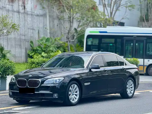 BMW 7 Series 2009