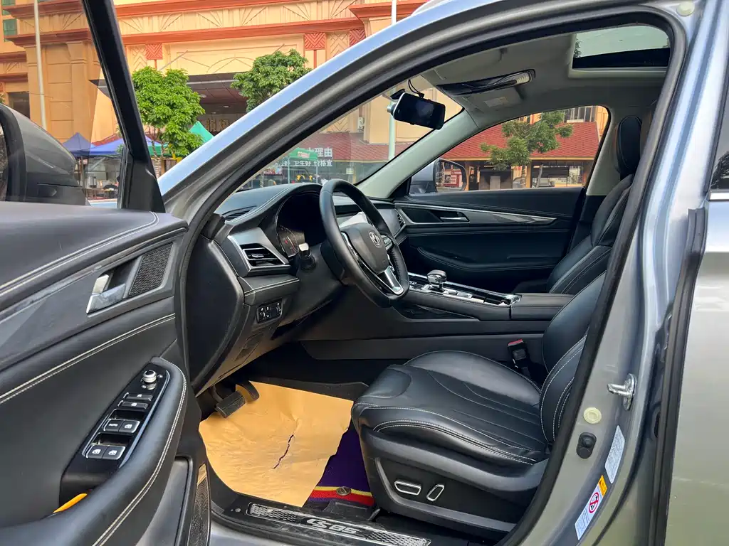 Changan CS85 COUPE 2020 — фото 11